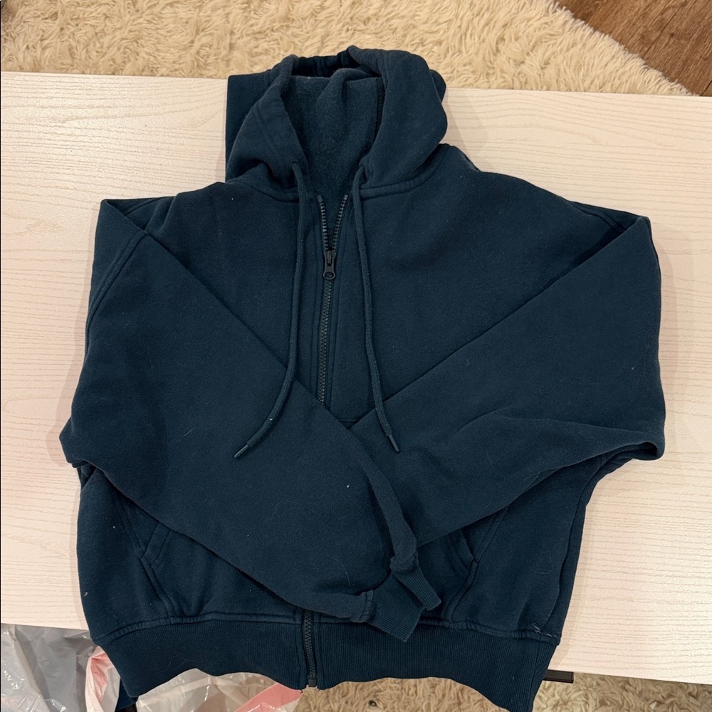 Old Navy Classic Gray Sweater